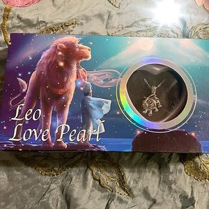 Leo Love Pearl Necklace and Mystery pearl NWT